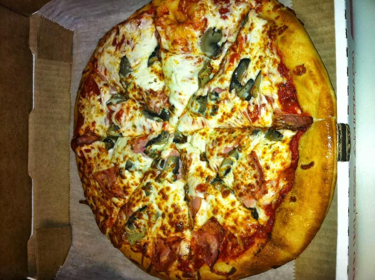 Video Central Pizzeria